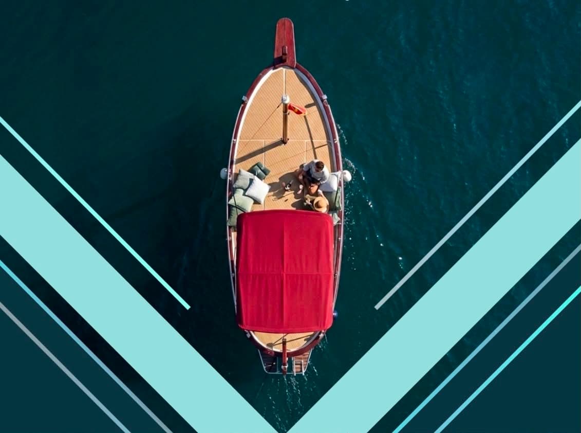 Aurora boat seen from above on the Adriatic